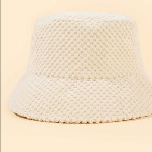 Streetwear chic bucket Hat. Cream color